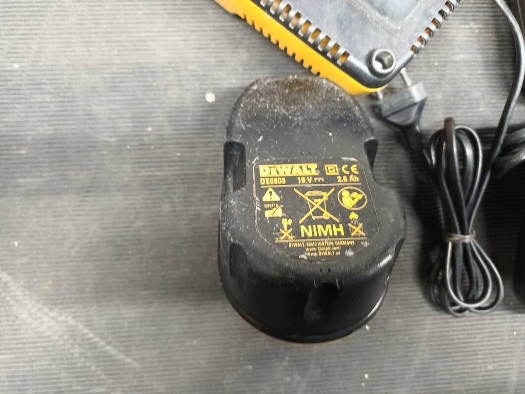 Lot of 5 DEWALT Power Tool Battery Chargers – Used, Fully Functional Has Scratch