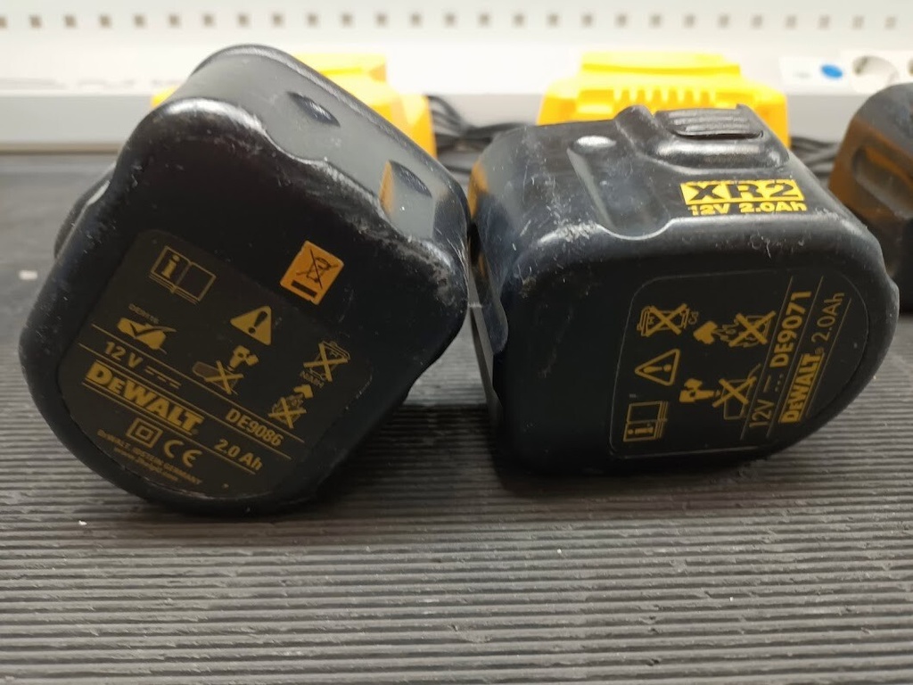 Lot of 5 DEWALT Power Tool Battery Chargers – Used, Fully Functional Has Scratch