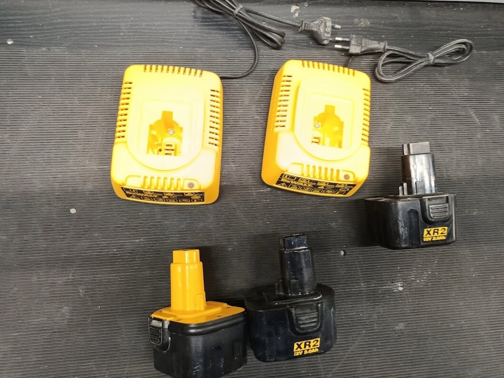 Lot of 5 DEWALT Power Tool Battery Chargers – Used, Fully Functional Has Scratch