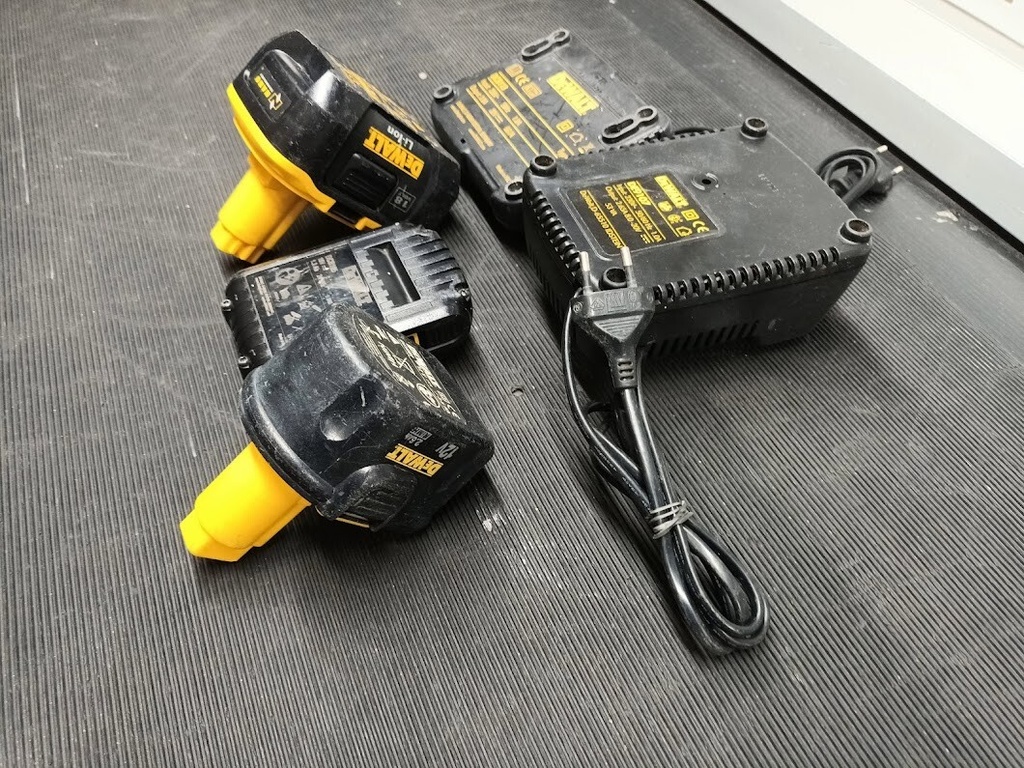 Lot of 5 DEWALT Power Tool Battery Chargers – Used, Fully Functional Has Scratch