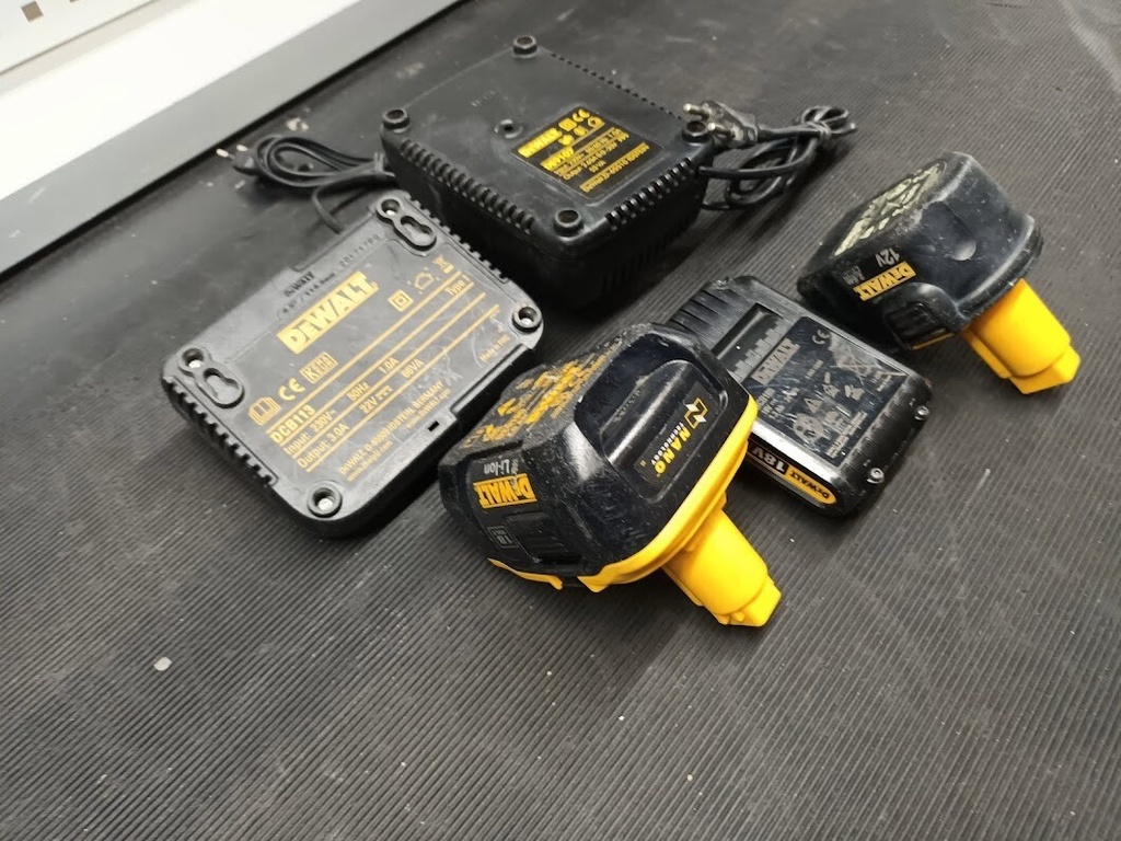 Lot of 5 DEWALT Power Tool Battery Chargers – Used, Fully Functional Has Scratch