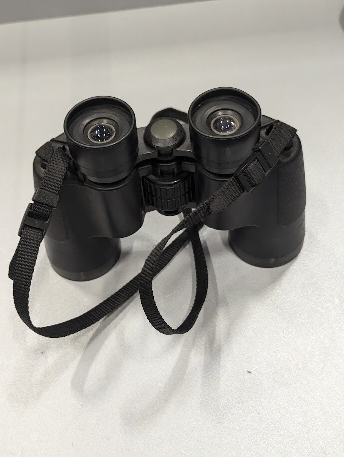 Minolta Classic II 8X40W Wide Angle 8.2 Multi-Coated Black Used Working