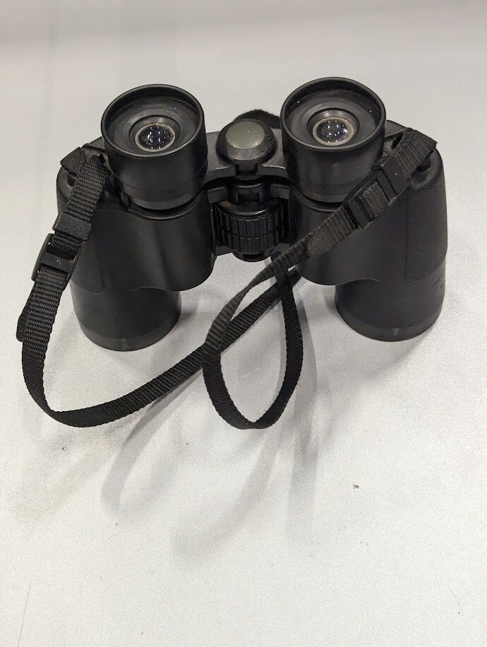 Minolta Classic II 8X40W Wide Angle 8.2 Multi-Coated Black Used Working