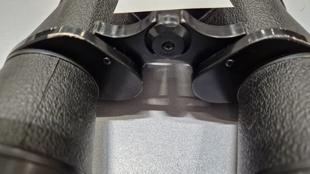 Brilliant 7x50 Field 7.1° Coated Optics Binocular Used Working