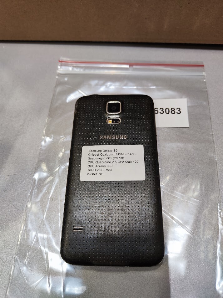 Samsung Galaxy S5 16GB 2GB RAM Black Unlocked Smartphone Working Good Condition