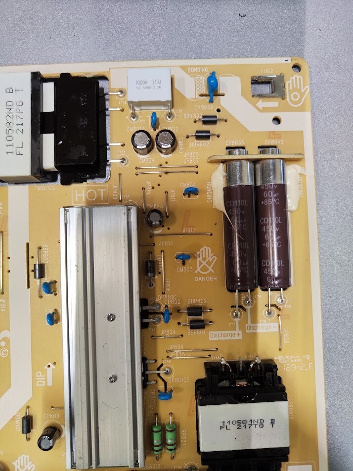 Samsung BN41-02844B Main Board BN44-01054C Power Board Set Working Only Boards