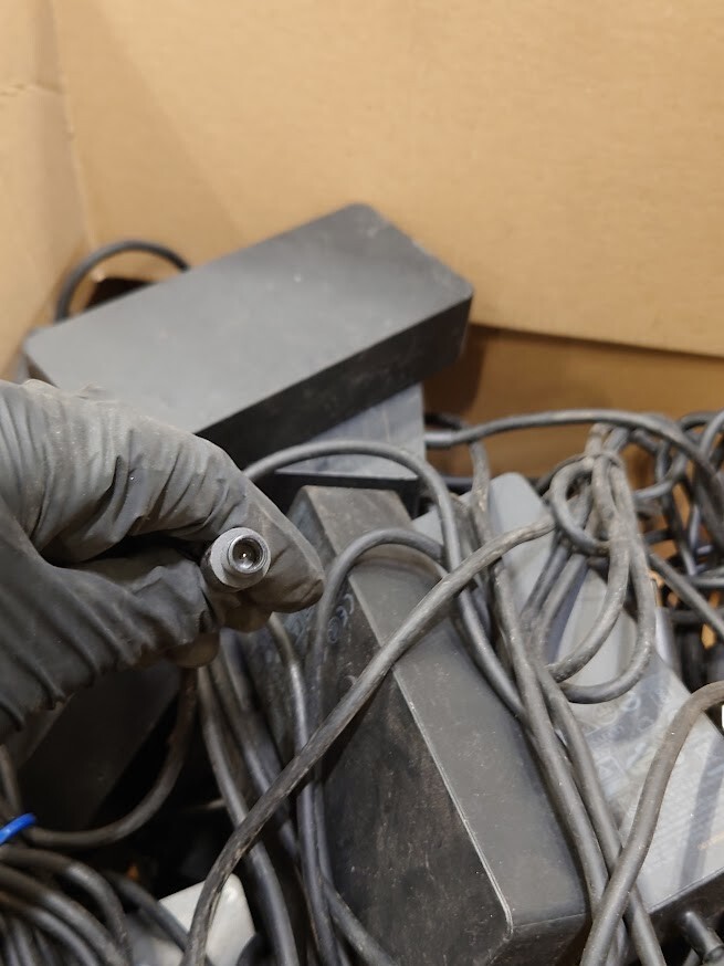 LOT OF 18 Microsoft 1749 Adapter Used Working Without Power Cord