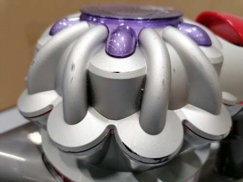 Dyson V8 Handheld Vacuum Working Charging Fine Weak Battery Stuck at Max Speed