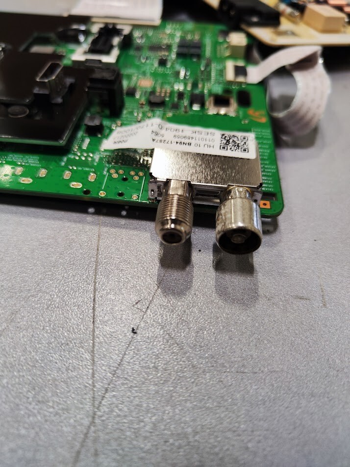 Samsung BN41-02844 Mainboard BN44-01100A Power Board L55E7 ADY TV Set Working