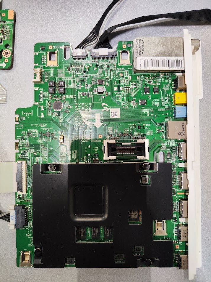 Samsung BN41-02568B Main Board BN44-00807F PSU Board Used Functional No Box