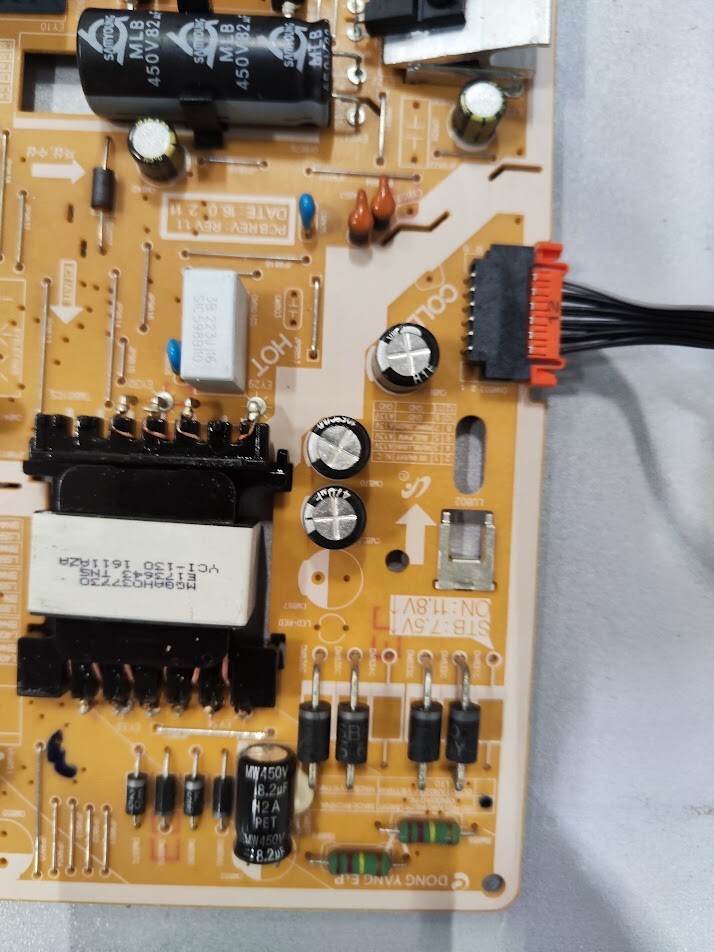 Samsung BN41-02568B Main Board BN44-00807F PSU Board Used Functional No Box