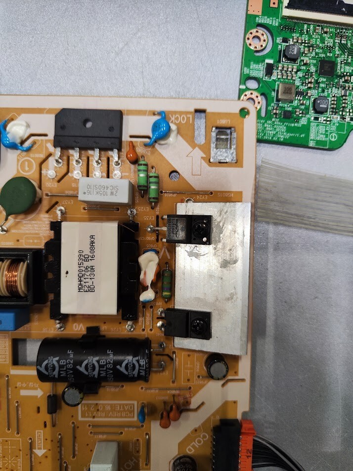 Samsung BN41-02568B Main Board BN44-00807F PSU Board Used Functional No Box