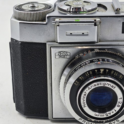 Zeiss Ikon Vintage Camera - Untested, Signs of Use, No Accessories