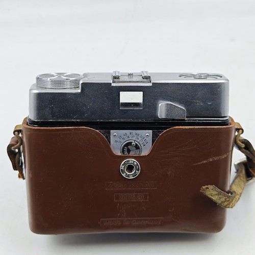 Vintage Zeiss Ikon Camera - Untested, Signs of Use, Includes Bag
