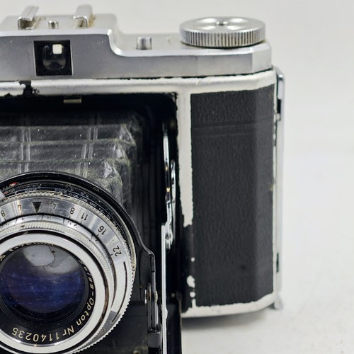 Zeiss Ikon IKONTA 523/16 Camera - Vintage, Untested, Signs of Use