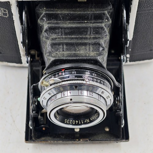 Zeiss Ikon IKONTA 523/16 Camera - Vintage, Untested, Signs of Use