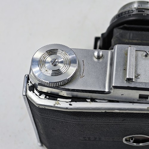 Zeiss Ikon IKONTA 523/16 Camera - Vintage, Untested, Signs of Use