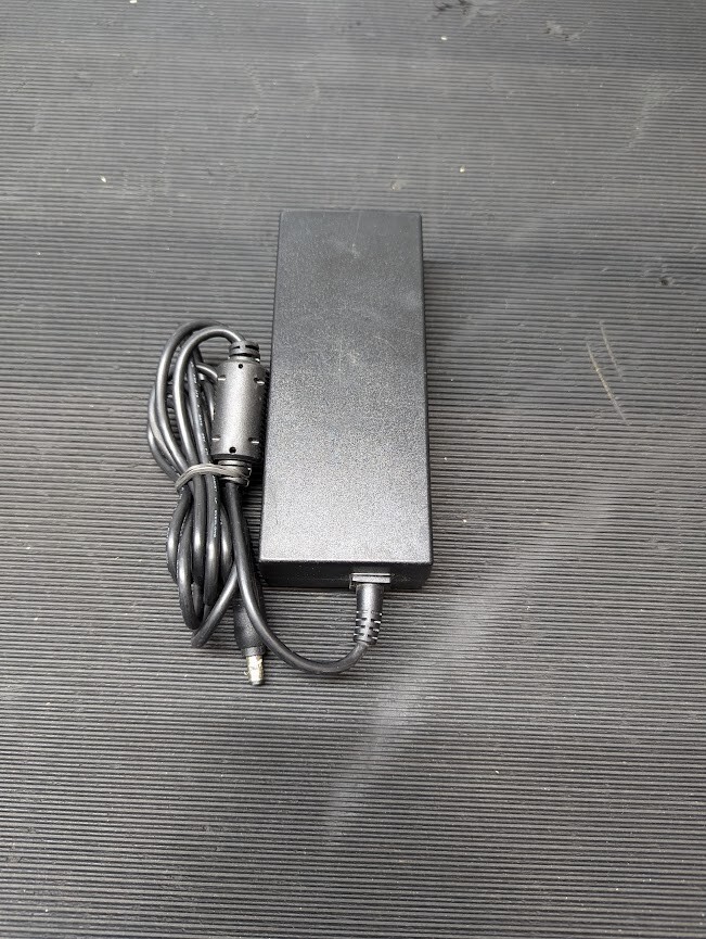 DELTA MDS-090AAS24 B AC Adapter 24V 3.75A Without Power Cord Black Used