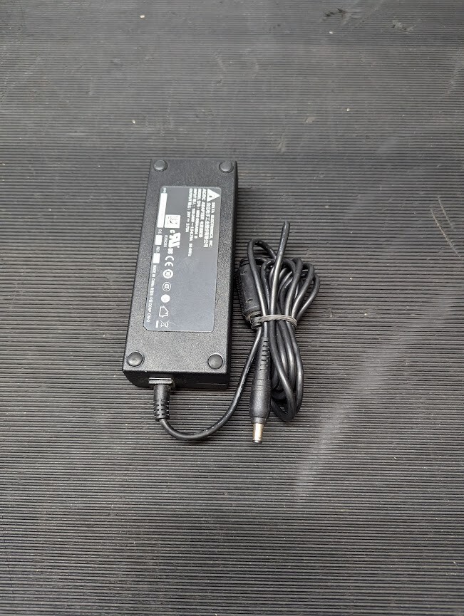 DELTA MDS-090AAS24 B AC Adapter 24V 3.75A Without Power Cord Black Used