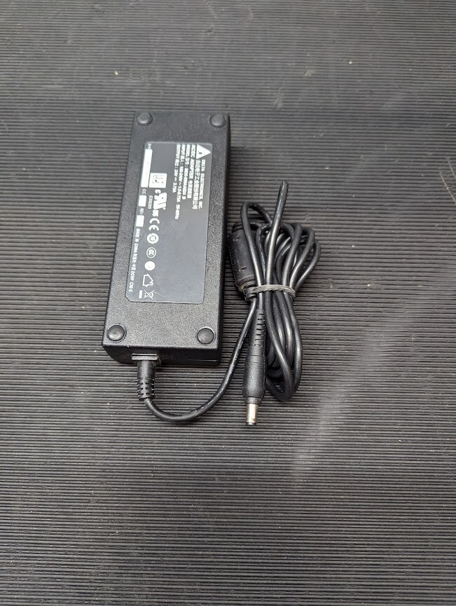 DELTA MDS-090AAS24 B AC Adapter 24V 3.75A Without Power Cord Black Used