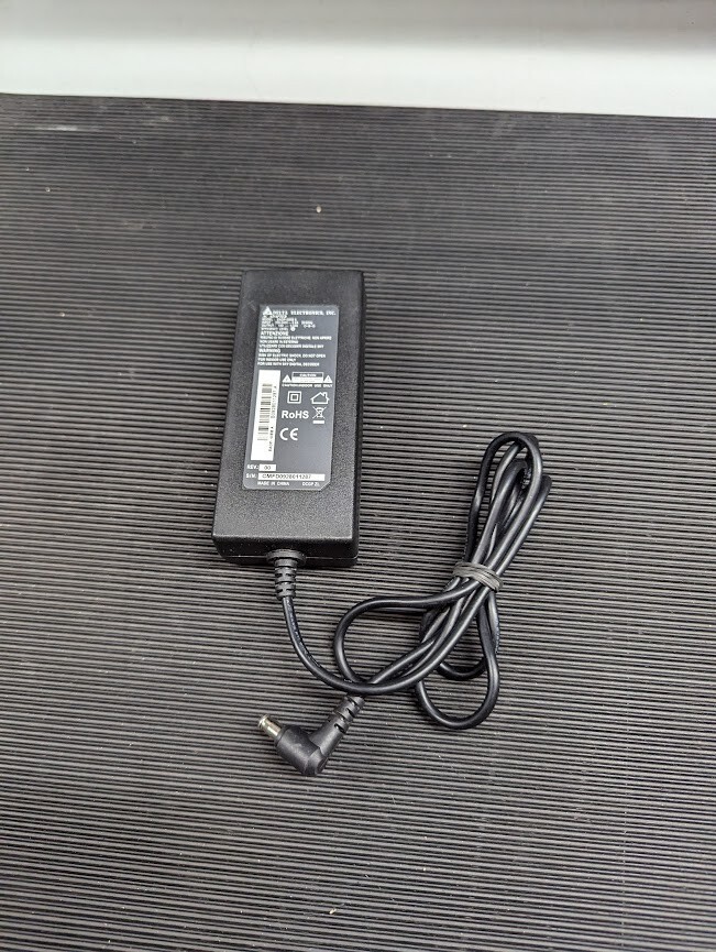 DELTA EADP-40EB A AC Adapter 12V 3.34A Without Power Cord Black Used