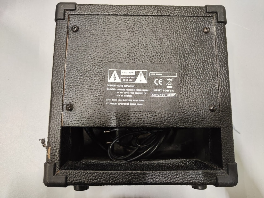 D-G Electronics GL-10 Compact Guitar Amplifier 10W Used Fully Working