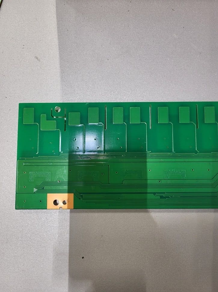 VIT71037.50 LOGAH REV:1 Circuit Board - Untested for Parts or Repair