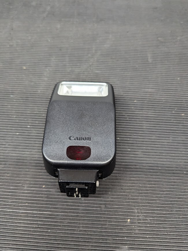 Canon 200E Speedlite  Flash   Black  - Untested With Cases