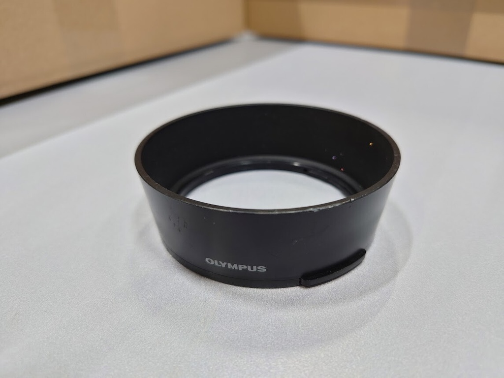 Olympus AF 35-105 mm F 3,5-4,5 Made In Japan Lens Hood  Black Used