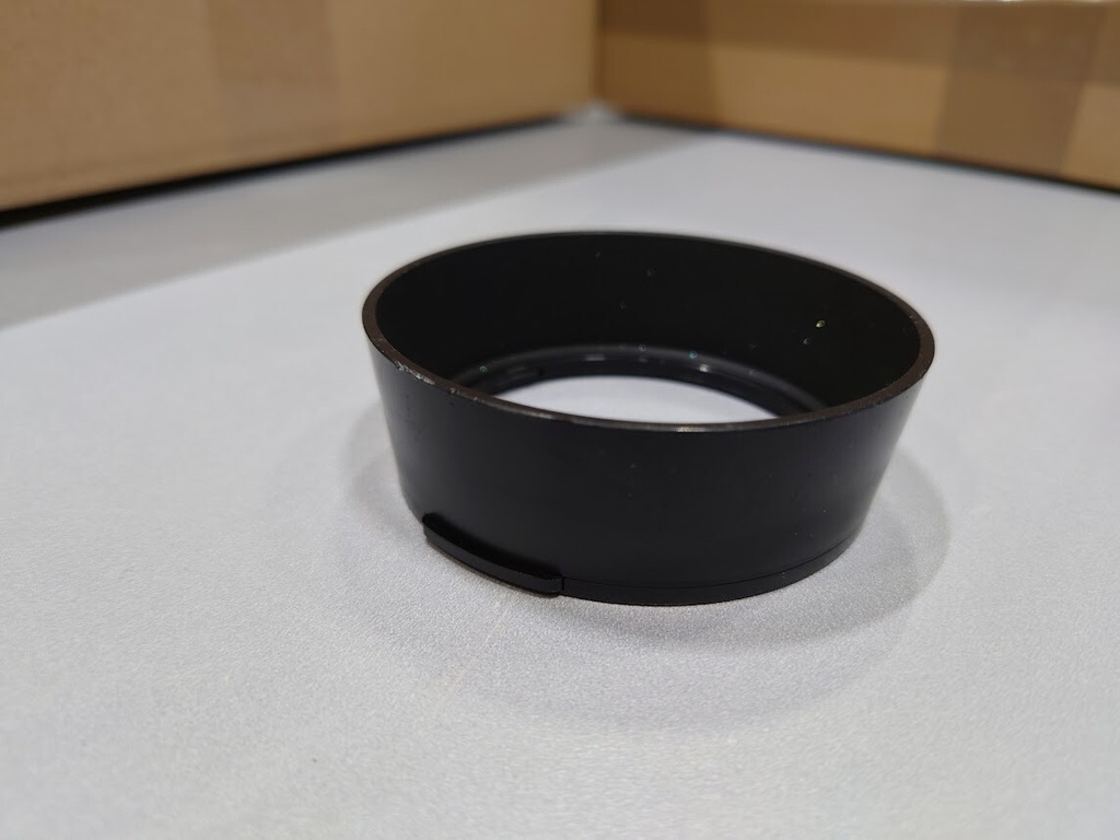 Olympus AF 35-105 mm F 3,5-4,5 Made In Japan Lens Hood  Black Used
