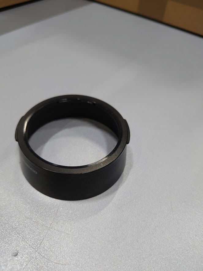Olympus AF 35-105 mm F 3,5-4,5 Made In Japan Lens Hood  Black Used