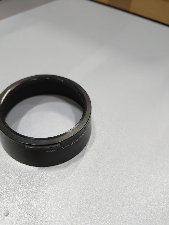 Olympus AF 35-105 mm F 3,5-4,5 Made In Japan Lens Hood  Black Used