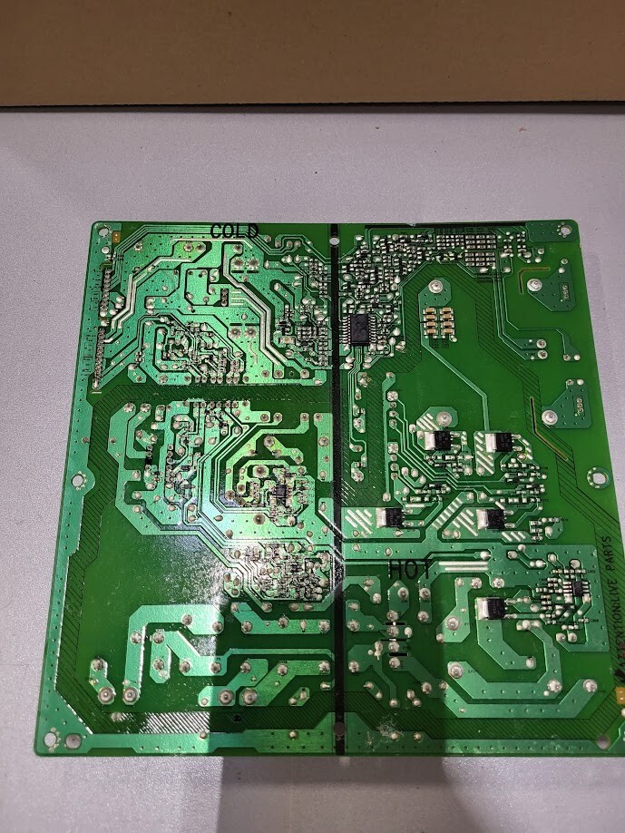 PLHC-P981A Power Supply Board (EU-IPB32-FHD-LOW) - For Parts or Repair Only