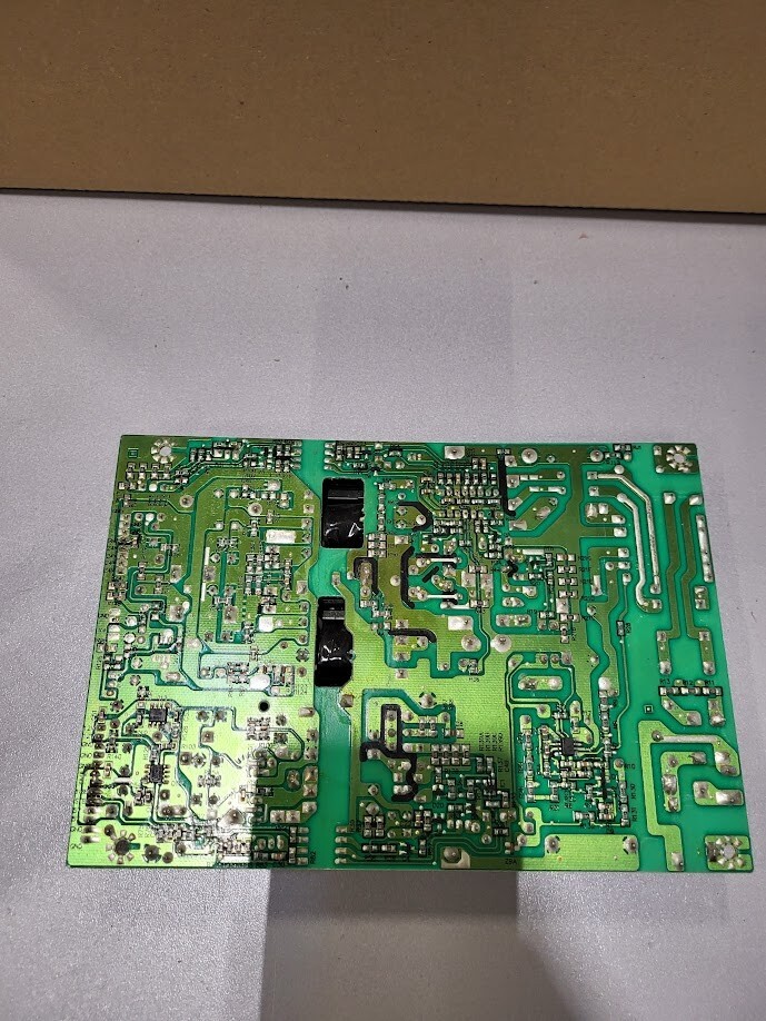 MLT666 REV 2.8 Power Supply Board - For Parts or Repair Only