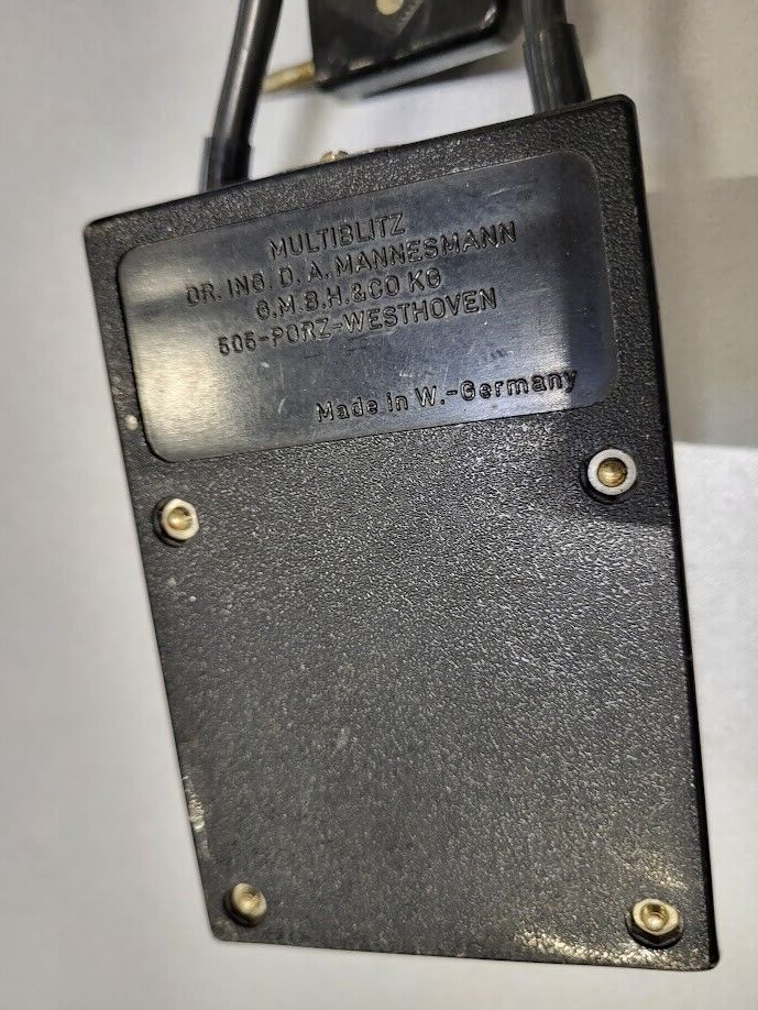Multiblitz Ladegerät Report Charger - Made in W. Germany Untested