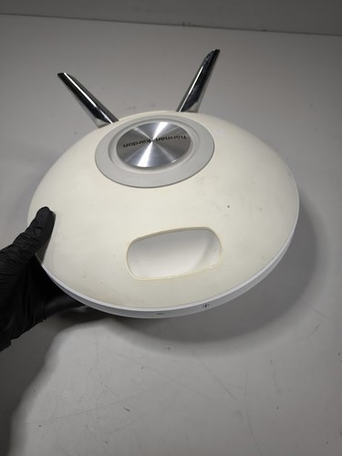 Harman Kardon Onyx Studio Speaker - Parts Only, Signs of Wear