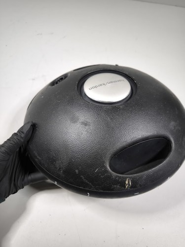 Harman Kardon Onyx Studio 3 - For Parts, No Packaging, Signs of Use