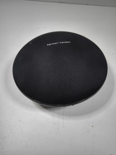 Harman Kardon Onyx Studio 3 - For Parts, No Packaging, Signs of Use