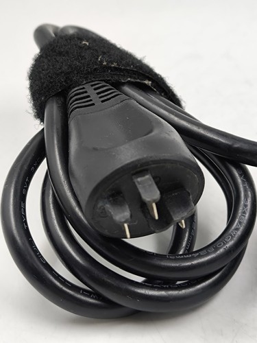 Bosch eBike Battery Charger 36-2 BCS230 36V - Working