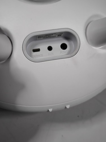 Harman Kardon Onyx Studio 4 Speaker - For Parts, Signs of Use