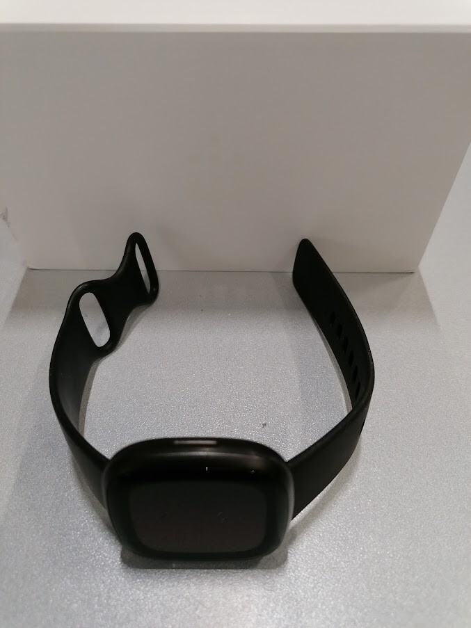 Fitbit Versa 3 lSmartwatch + Health Watch Not Working For Parts