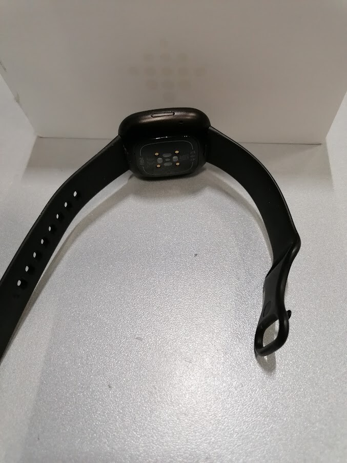 Fitbit Versa 3 lSmartwatch + Health Watch Not Working For Parts