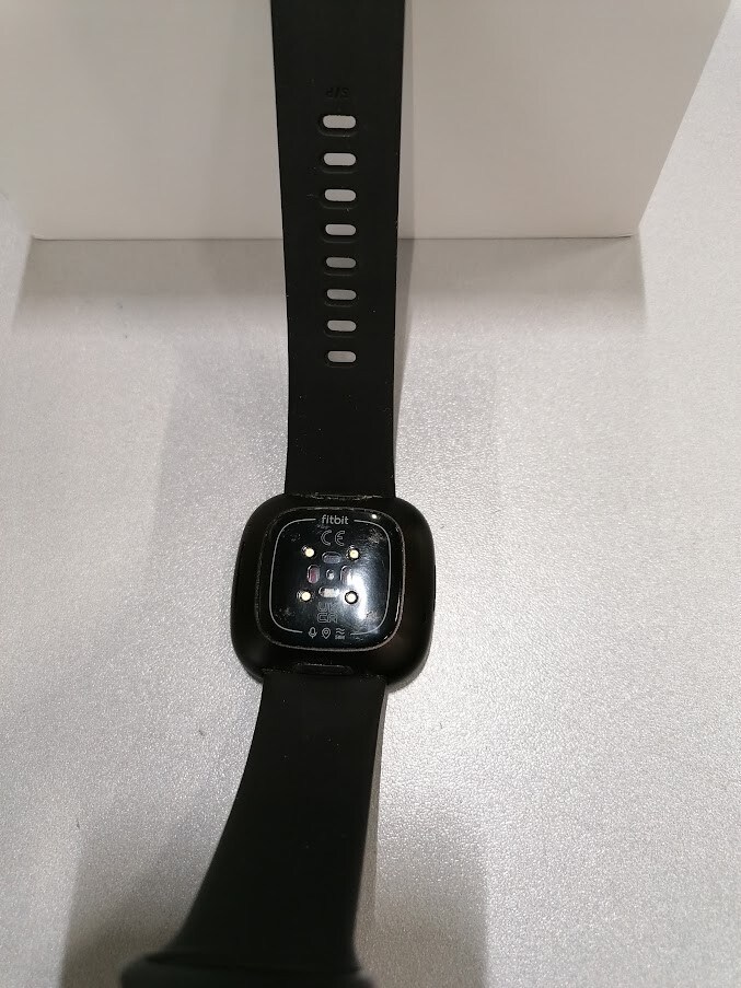 Fitbit Versa 3 lSmartwatch + Health Watch Not Working For Parts
