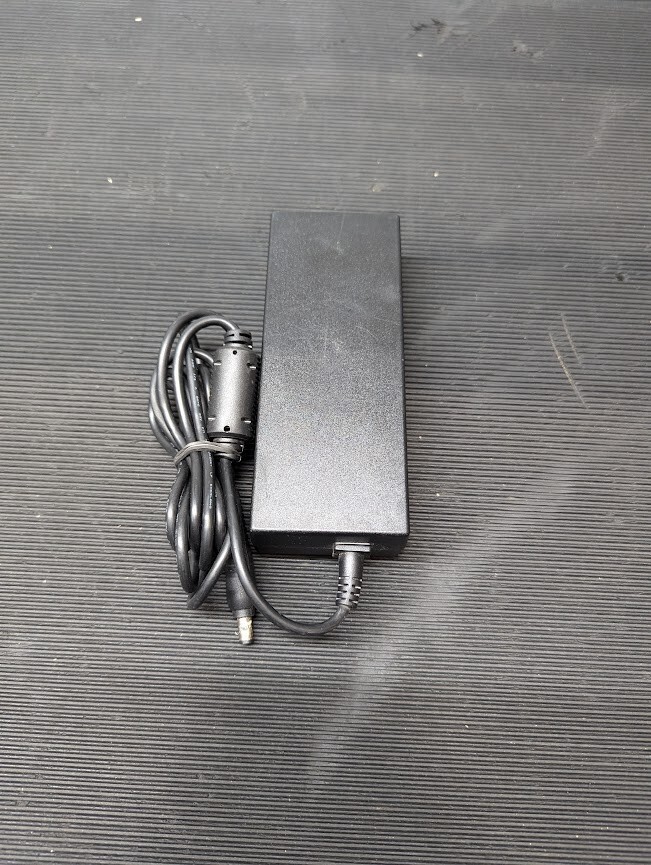 DELTA MDS-090AAS24 B AC Adapter 24V 3.75A Without Power Cord Black Used