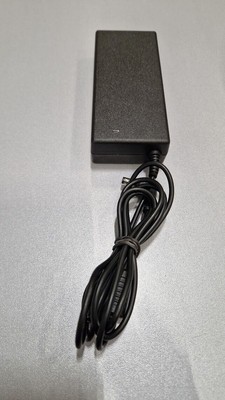 APD DA-90B19 AC Adapter 19V 4.74A Used Working Without Power Cord