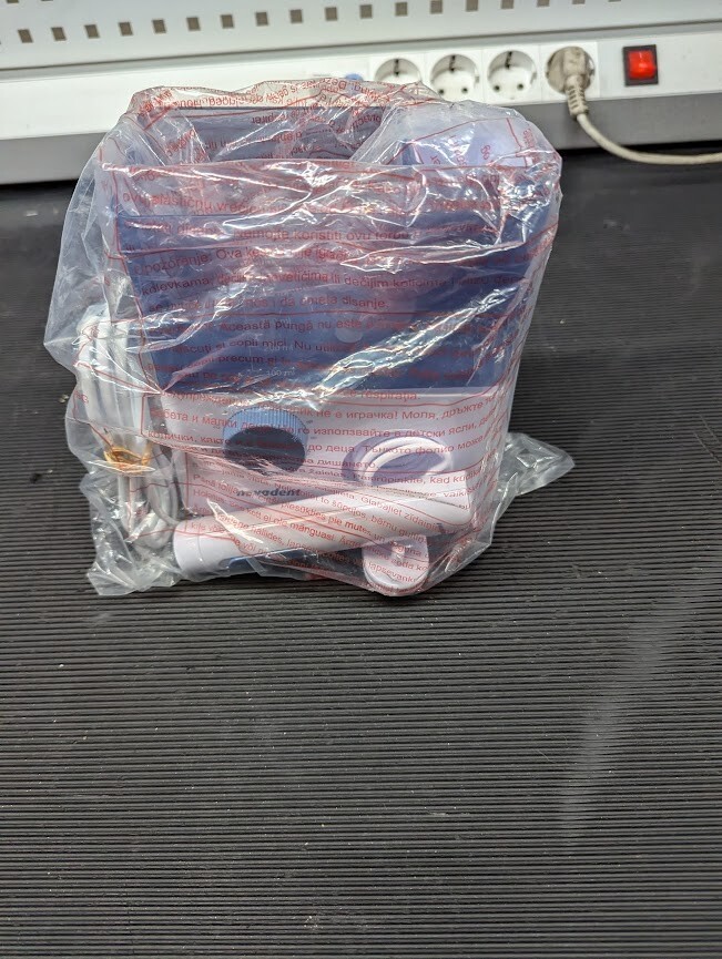 Nevadent Wasserstrahl-Zahnseide - nicht funktionsfähig, verkauft wie besehen