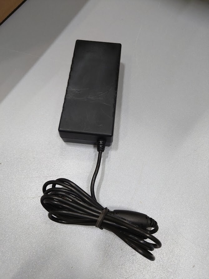 Samsung AP04214-UV AC Adapter 14.0V  3A Used Working Without Power Cord