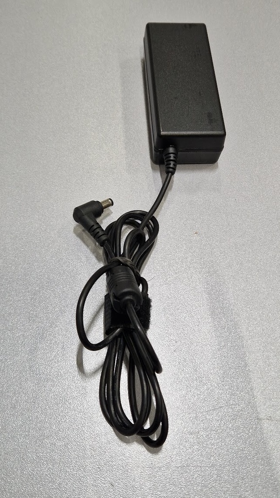 FSP FSP065-RAB Power Adapter 19.0V 3.42A Used Working Without Power Cord