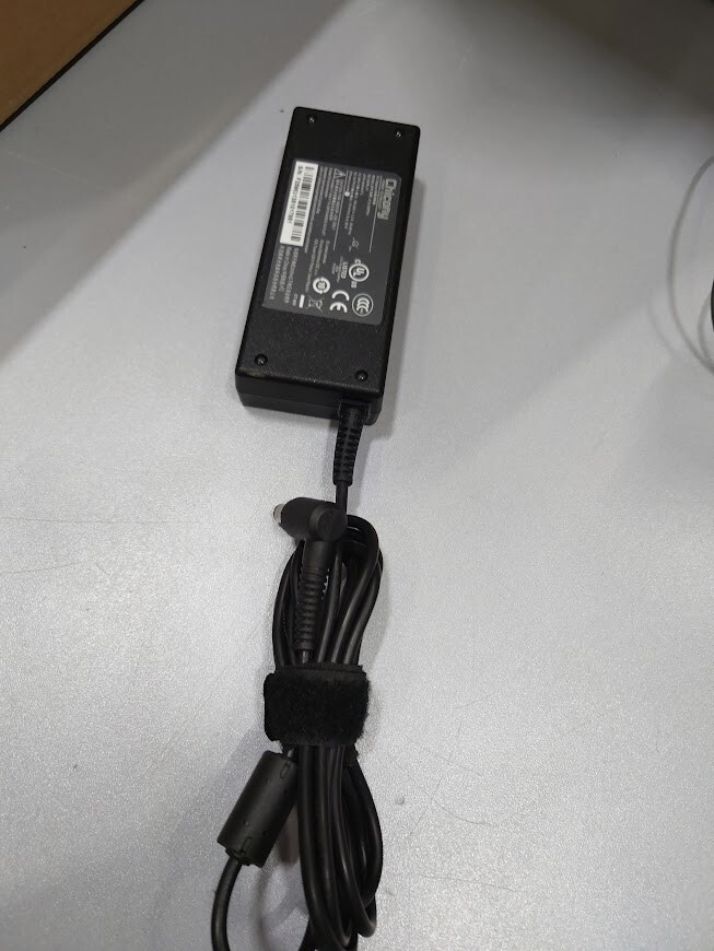 Chicony A13-090P5A AC Adapter 19V 4.74A Used Working Without Power Cord