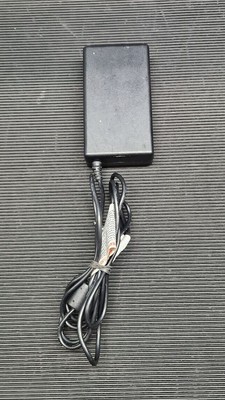 HP 0950-3796 AC Adapter 19V 3160mA Used Working Without Power Cord